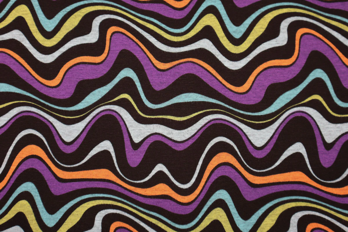 Alpenfleece Bunte Wellen - Image 7